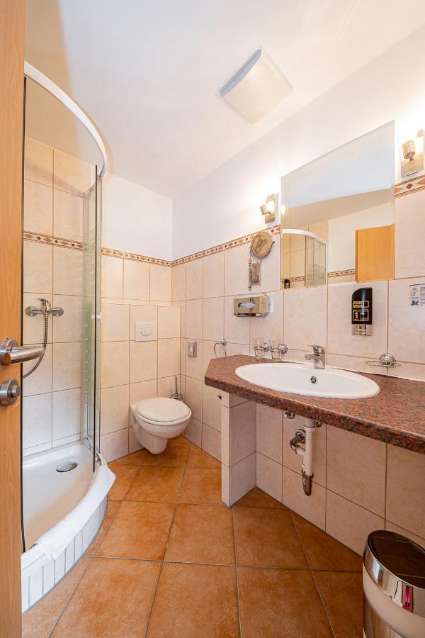 Hotel & Adersberg Chiemgau Card Kostenfrei 3*